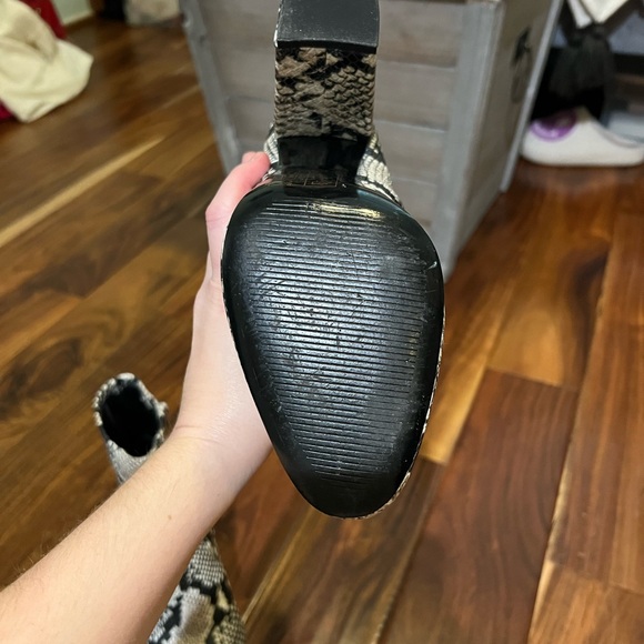 ALDO booties - Picture 8 of 8